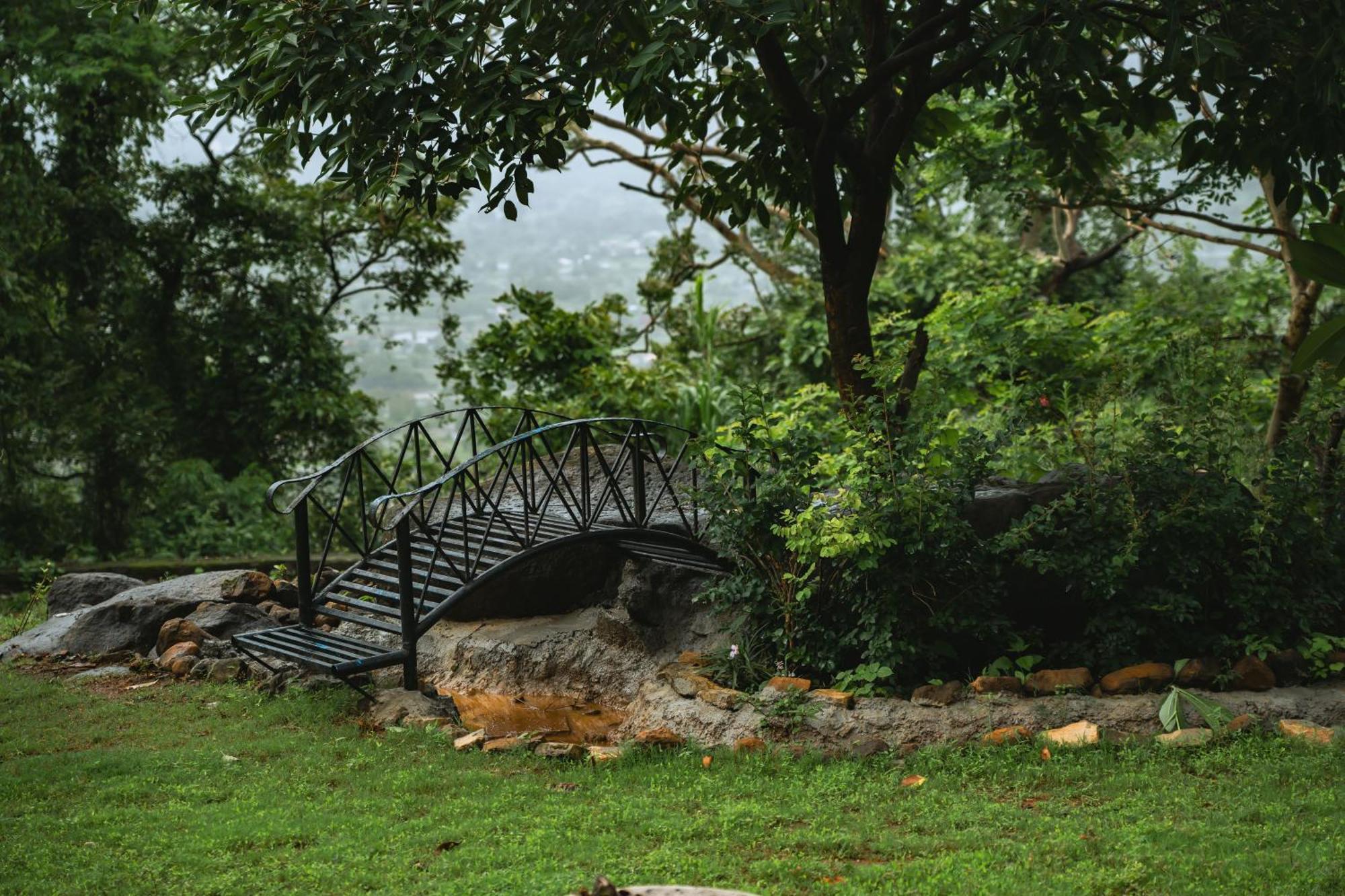 Rajlok Resorts Pune Dış mekan fotoğraf